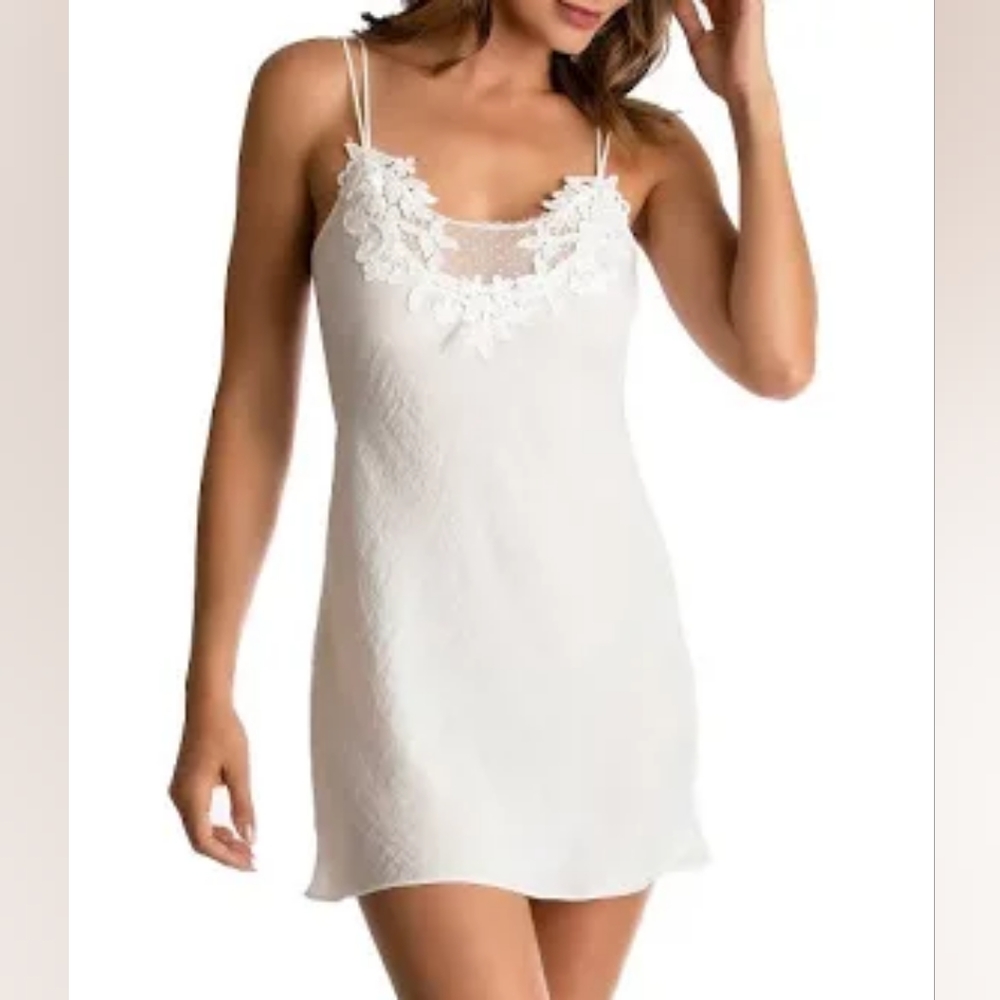 InBloom by Jonquil Magnolia Lace Trim Satin Chemise size M